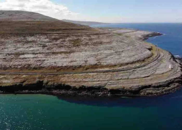 On Wild Atlantic Way 아파트